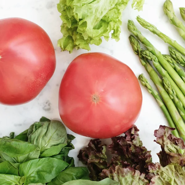 Fruits & Vegetables